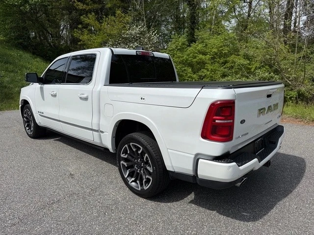 2025 Ram 1500 2nd Gen - Image 12 of 31