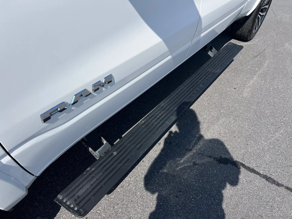 2025 Ram 1500 2nd Gen - Image 22 of 31