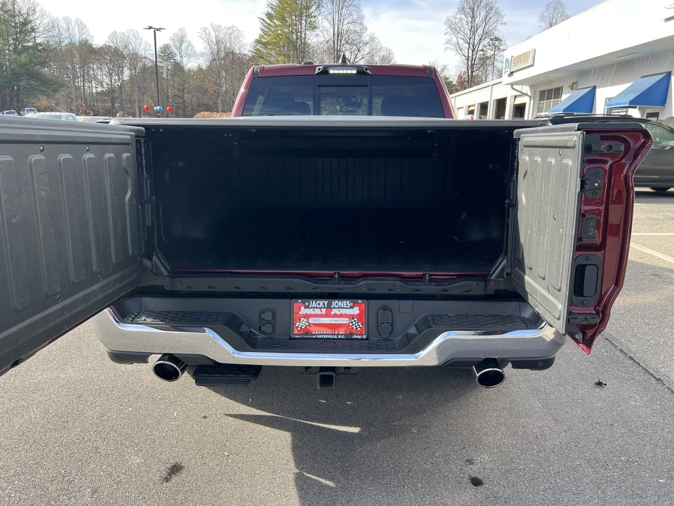 2025 Ram 1500 2nd Gen - Image 11 of 21
