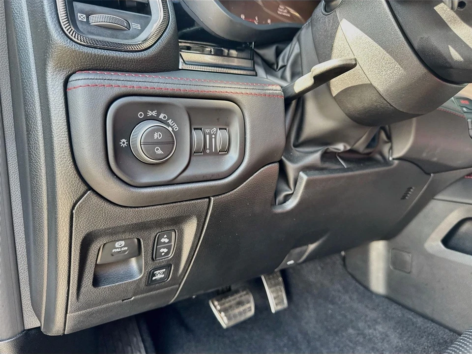 2025 Ram 1500 2nd Gen - Image 6 of 31