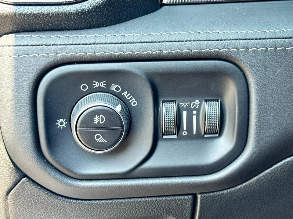 2025 Ram 1500 2nd Gen - Image 10 of 21