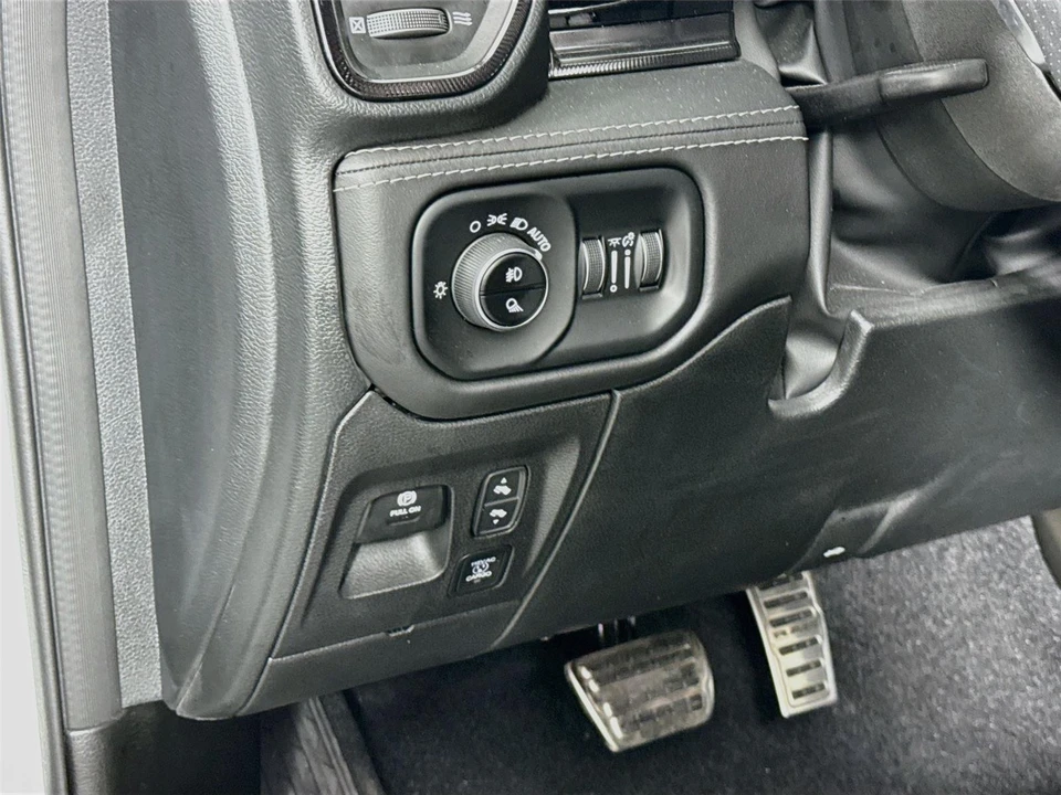 2025 Ram 1500 2nd Gen - Image 7 of 31