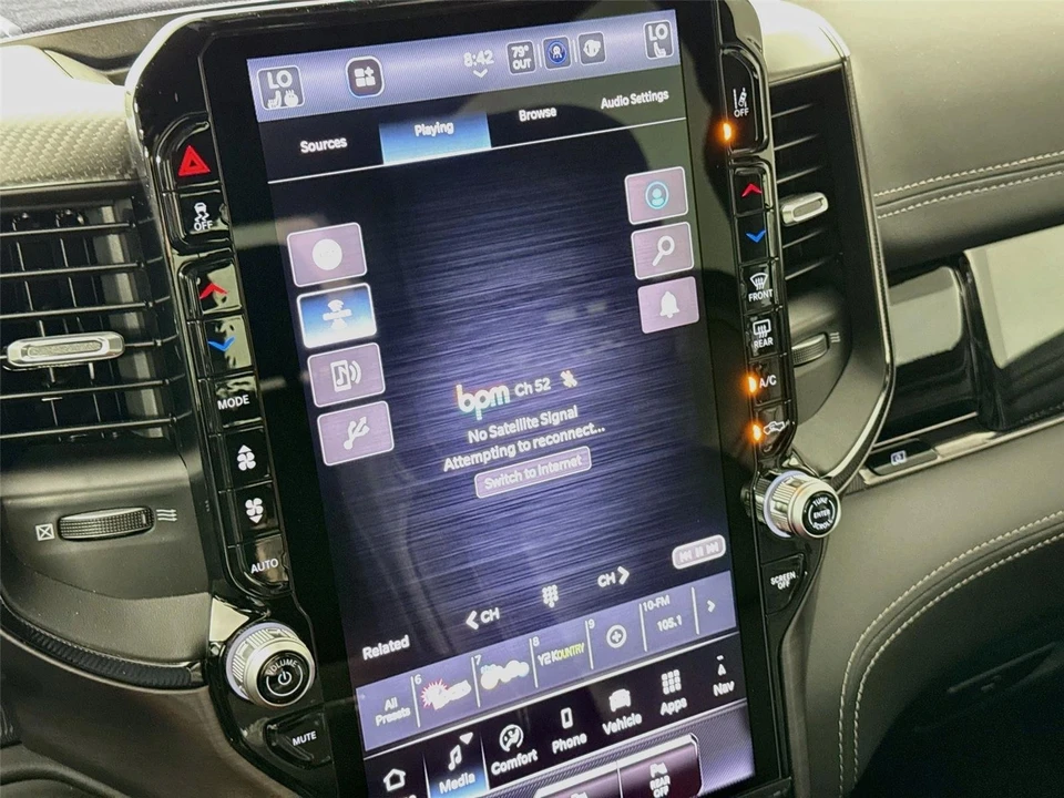 2025 Ram 1500 2nd Gen - Image 9 of 31