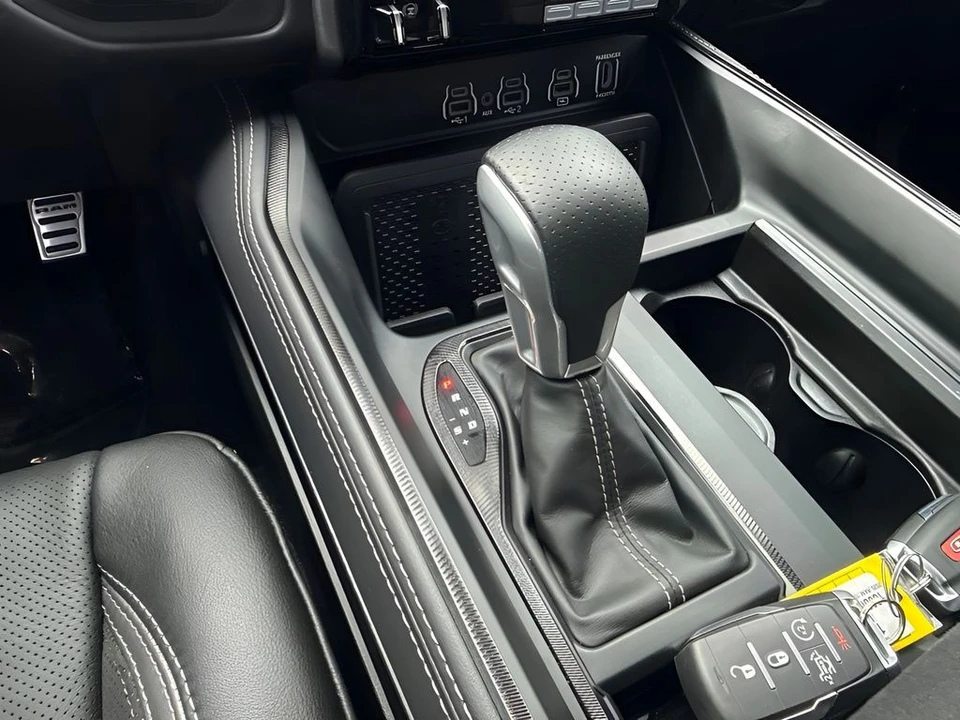 2025 Ram 1500 2nd Gen - Image 14 of 31