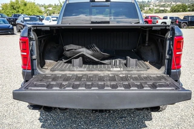 2025 Ram 1500 - Image 27 of 31
