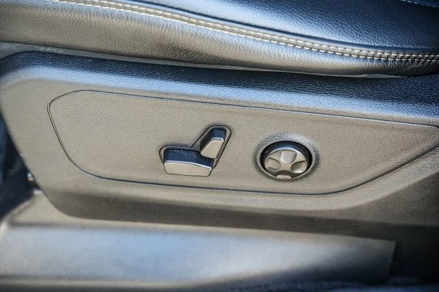 2025 Ram 1500 - Image 22 of 31