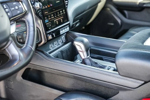 2025 Ram 1500 - Image 23 of 31