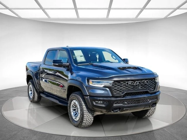 2025 Ram 1500 - Image 5 of 31