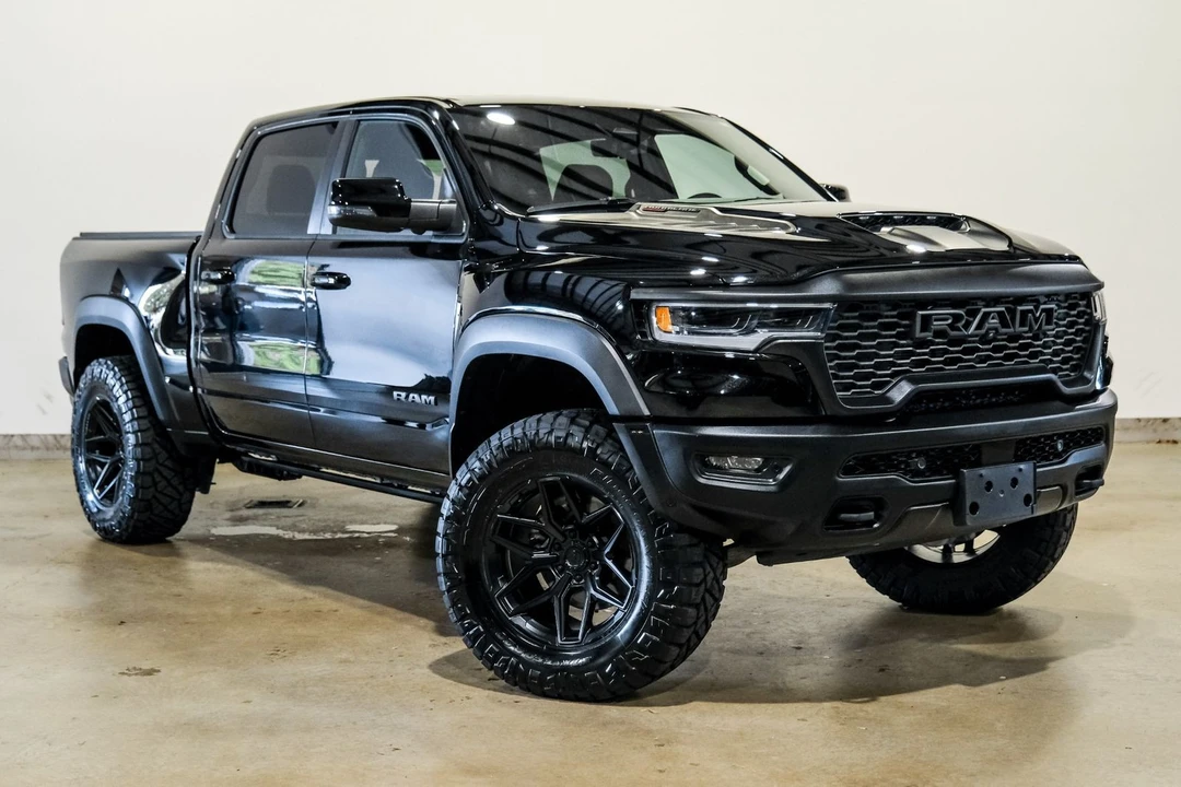 2025 Ram 1500 2nd Gen - Image 5 of 12