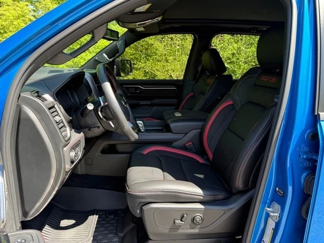 2025 Ram 1500 2nd Gen - Image 15 of 31