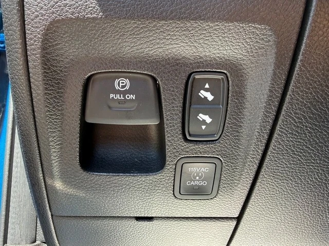 2025 Ram 1500 2nd Gen - Image 20 of 31