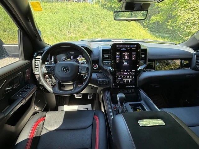 2025 Ram 1500 2nd Gen - Image 14 of 31
