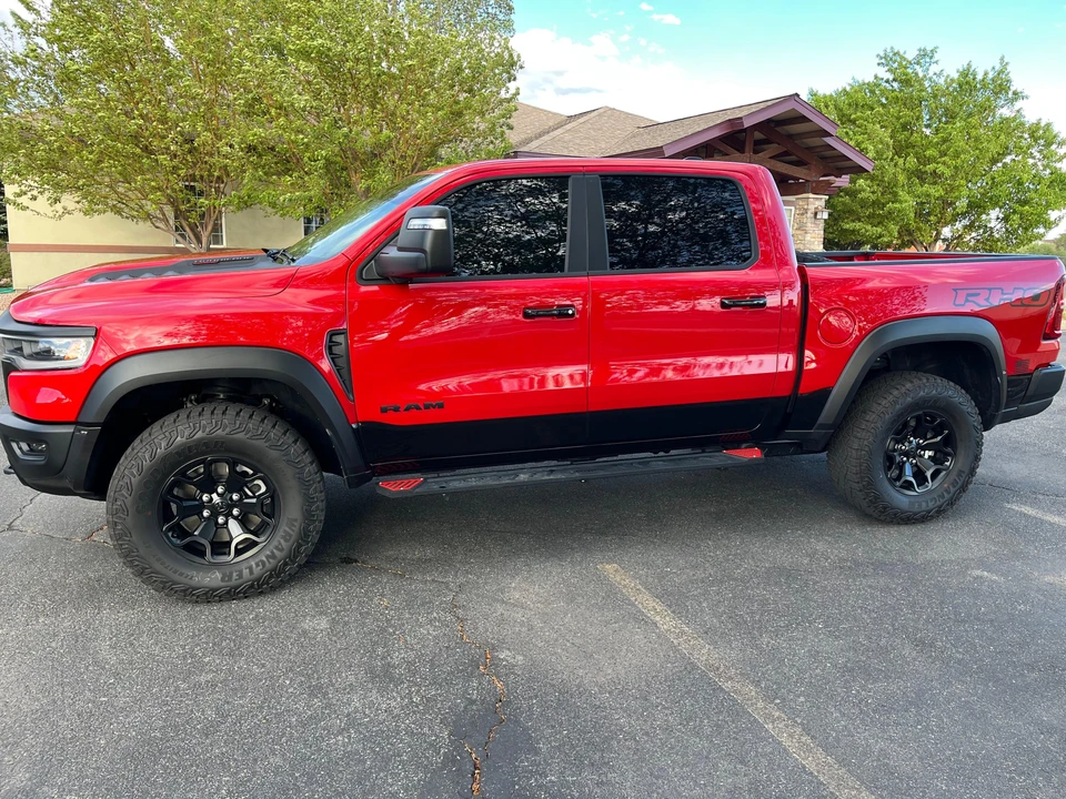 2025 Dodge Ram - Image 11 of 31