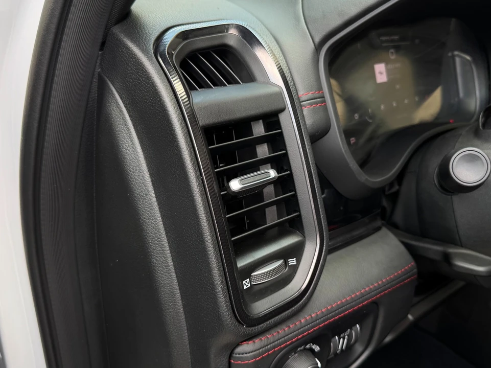 2025 Ram 1500 2nd Gen - Image 20 of 31