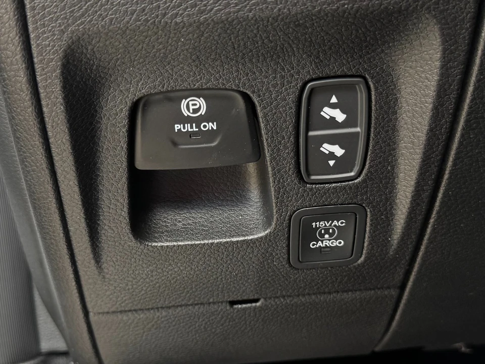 2025 Ram 1500 2nd Gen - Image 22 of 31