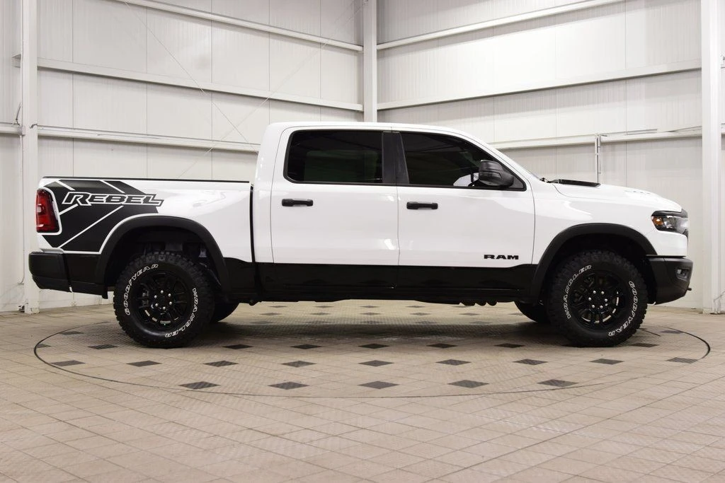 2025 Ram 1500 2nd Gen - Image 8 of 31