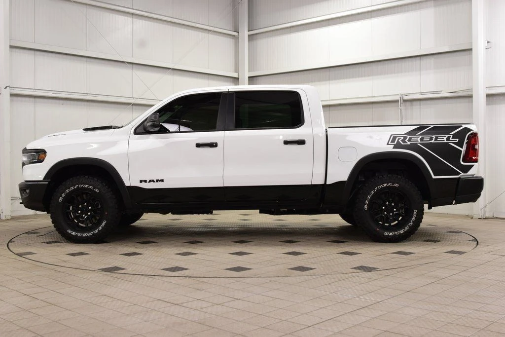 2025 Ram 1500 2nd Gen - Image 4 of 31