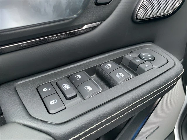 2025 Ram 1500 2nd Gen - Image 17 of 21
