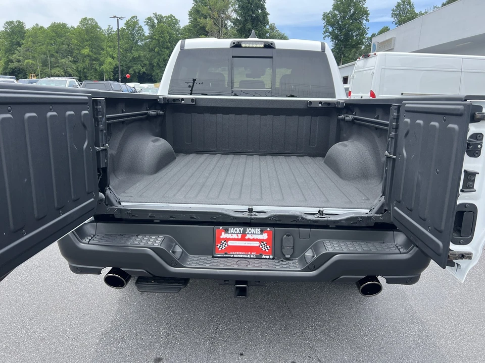 2025 Ram 1500 2nd Gen - Image 11 of 31