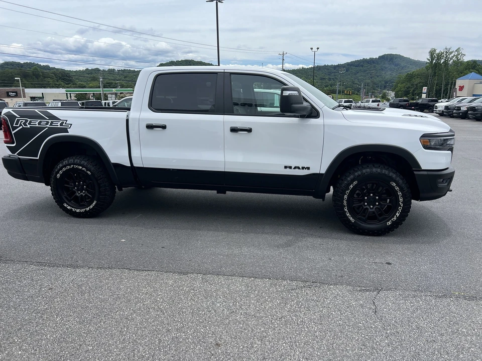 2025 Ram 1500 2nd Gen - Image 4 of 31