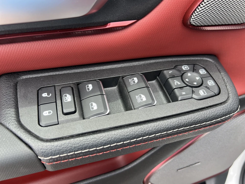 2025 Ram 1500 2nd Gen - Image 19 of 31