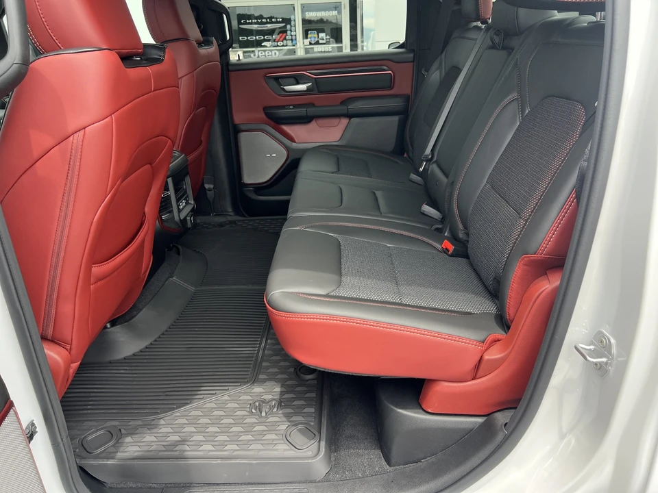 2025 Ram 1500 2nd Gen - Image 14 of 31