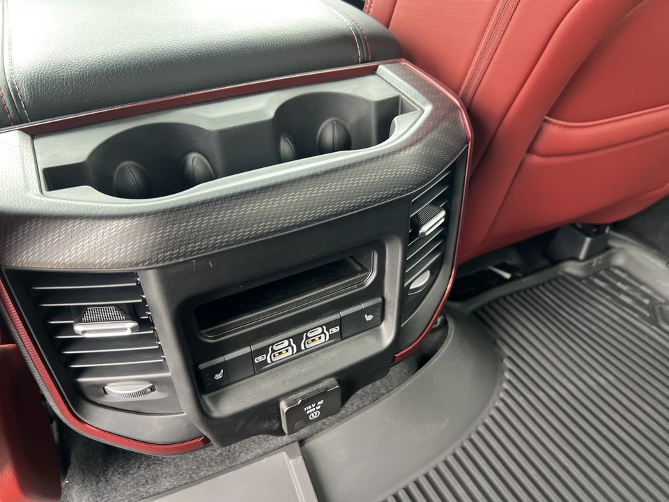 2025 Ram 1500 2nd Gen - Image 17 of 31