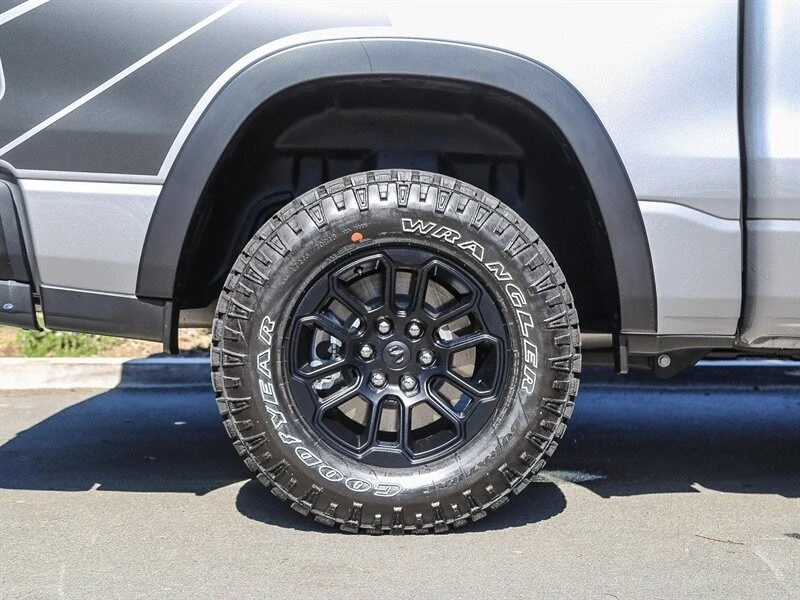 2025 Ram 1500 2nd Gen - Image 14 of 21