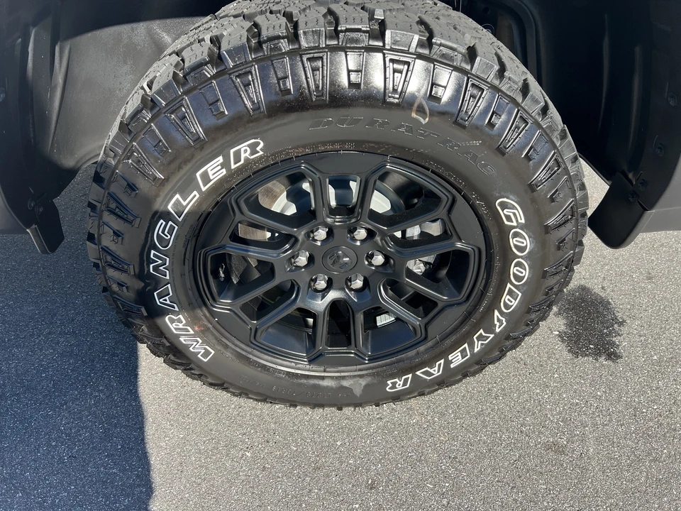 2025 Ram 1500 2nd Gen - Image 11 of 12