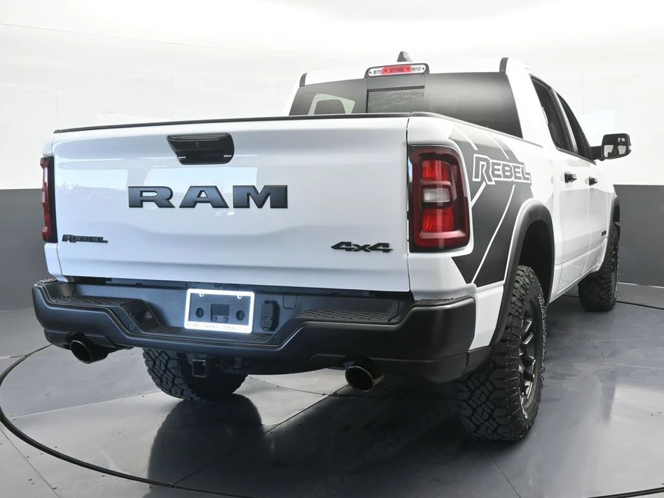 2025 Ram 1500 2nd Gen - Image 5 of 31