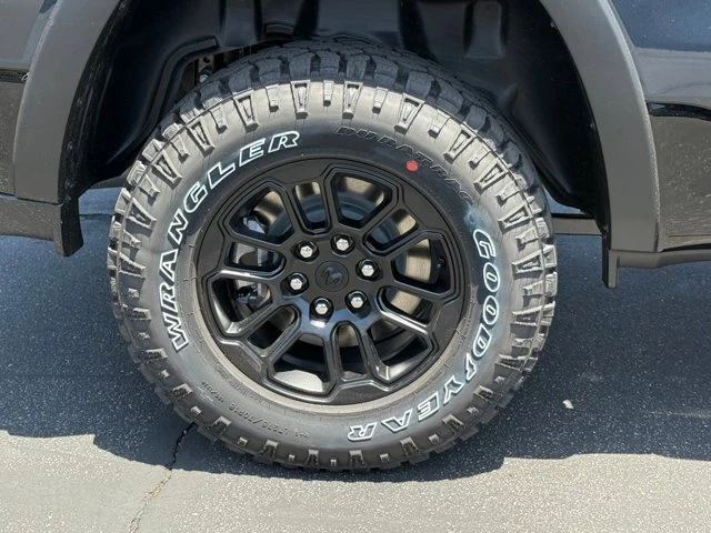 2025 Ram 1500 2nd Gen - Image 10 of 12