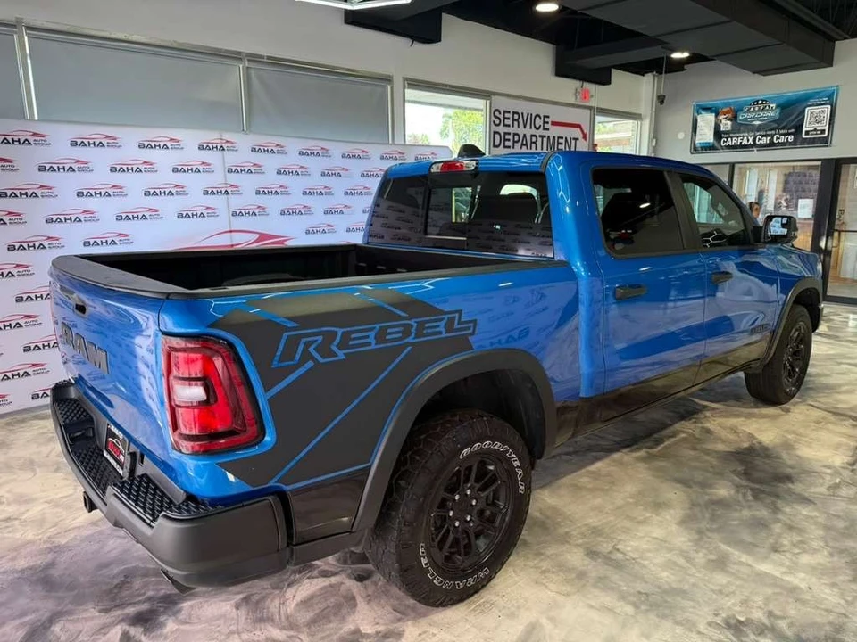 2025 Ram 1500 2nd Gen - Image 8 of 31
