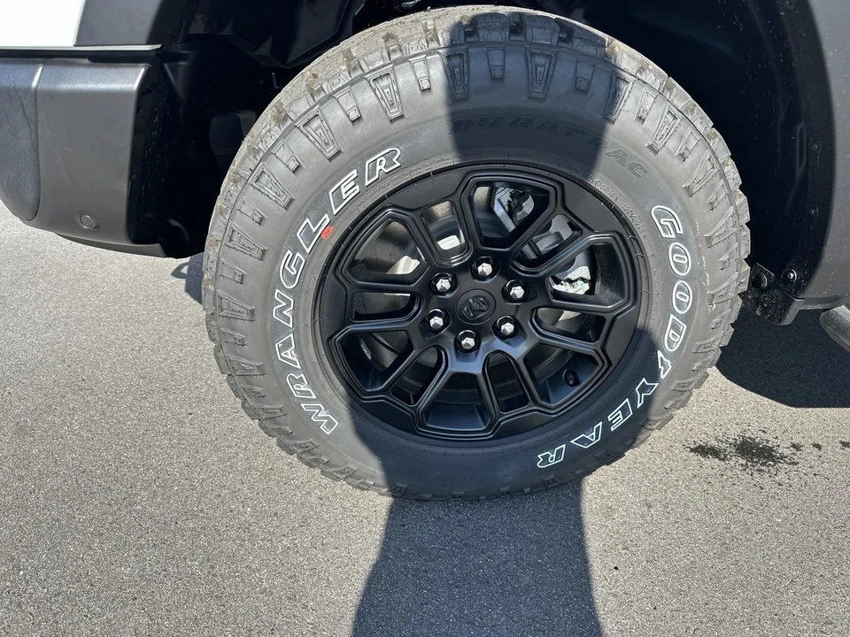2025 Ram 1500 2nd Gen - Image 4 of 17