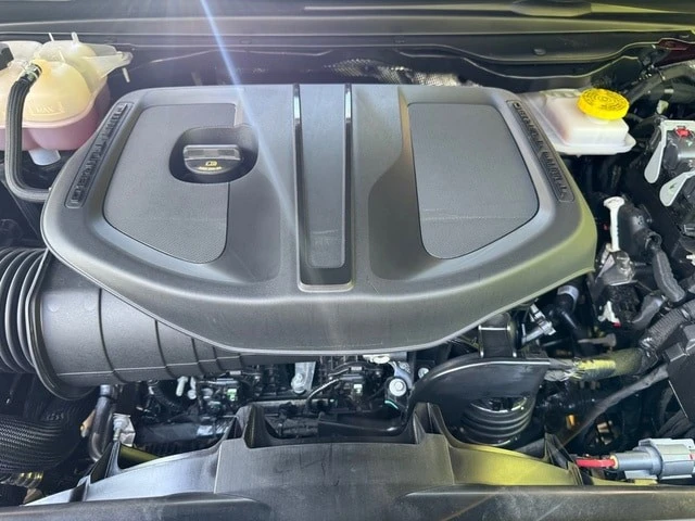 2025 Ram 1500 2nd Gen - Image 10 of 31