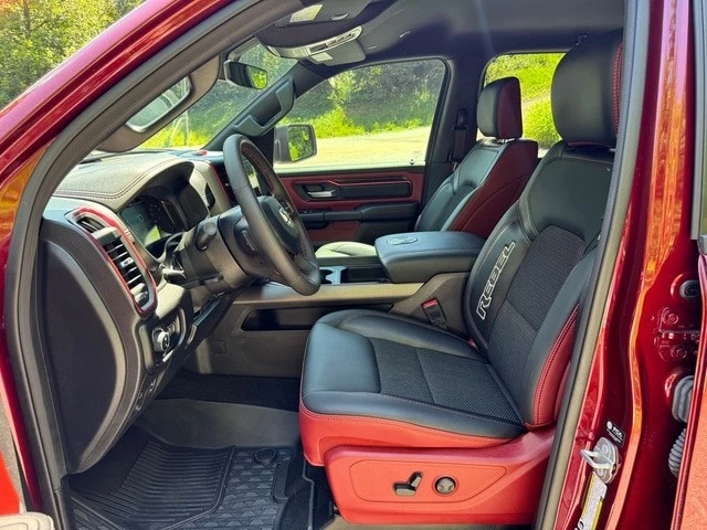 2025 Ram 1500 2nd Gen - Image 12 of 31
