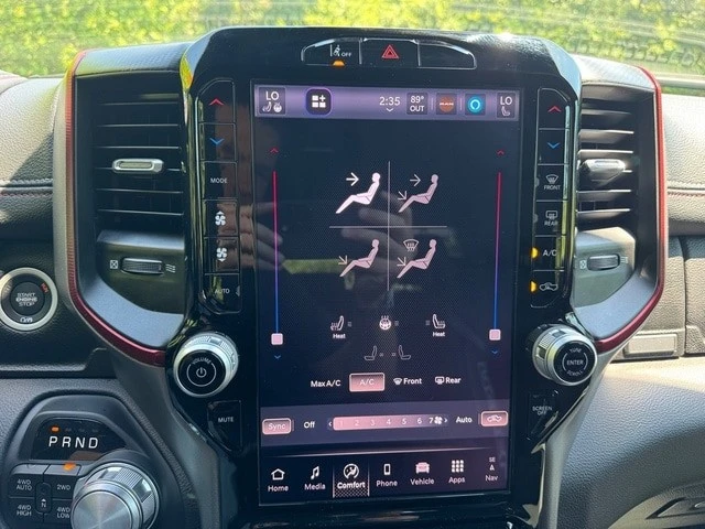 2025 Ram 1500 2nd Gen - Image 24 of 31