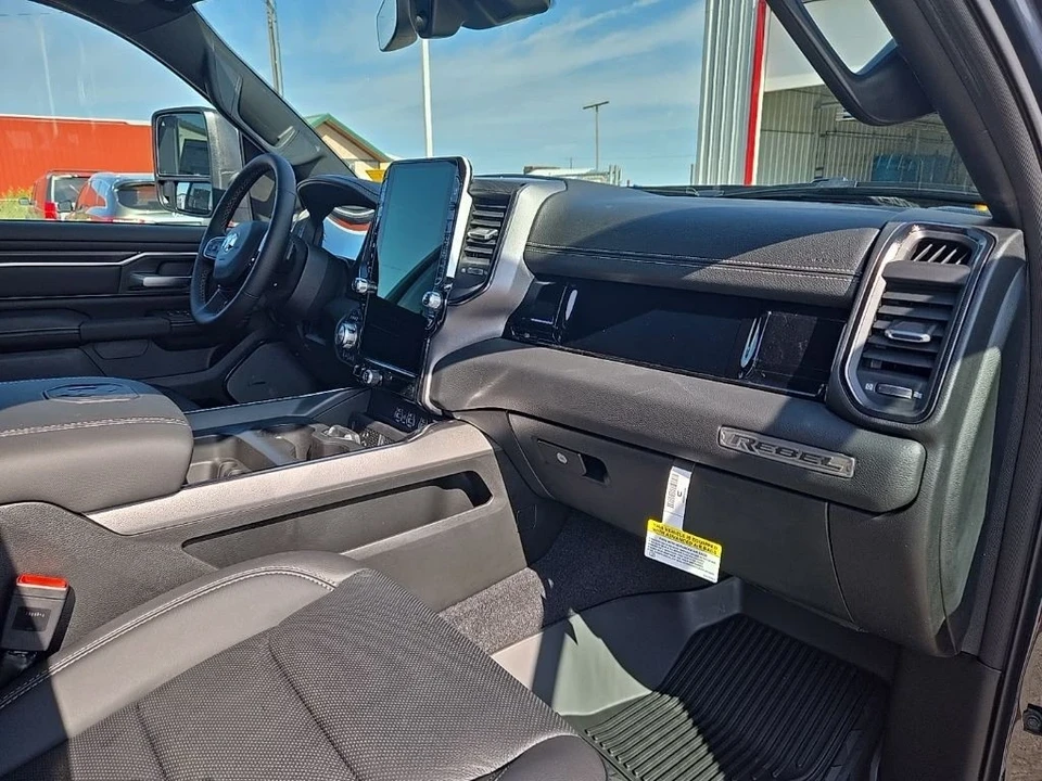 2025 Ram 1500 2nd Gen - Image 17 of 21