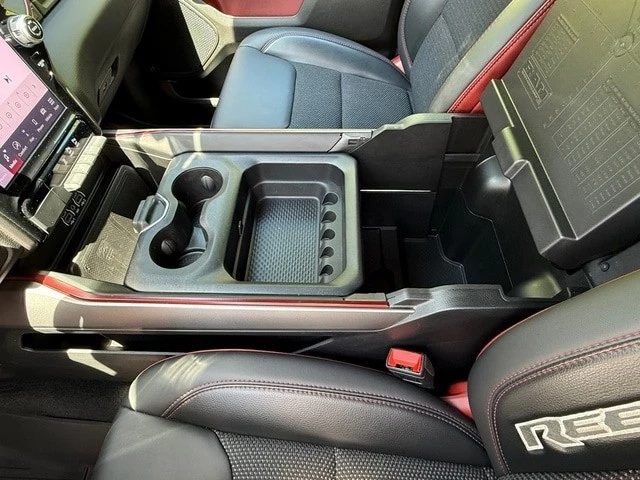 2025 Ram 1500 2nd Gen - Image 31 of 31