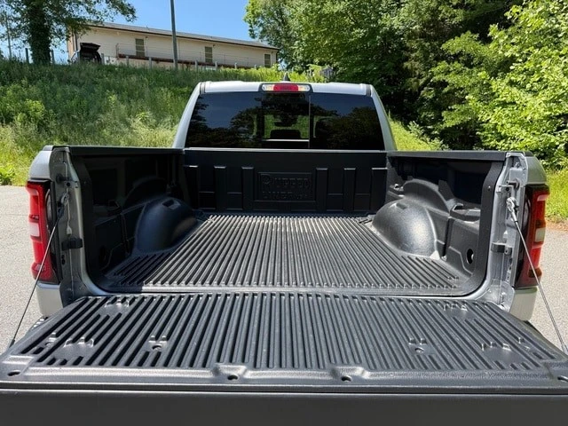 2025 Ram 1500 2nd Gen - Image 8 of 31
