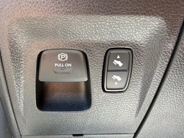 2025 Ram 1500 2nd Gen - Image 15 of 31