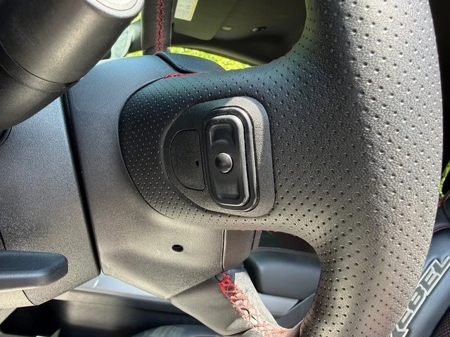 2025 Ram 1500 2nd Gen - Image 14 of 31