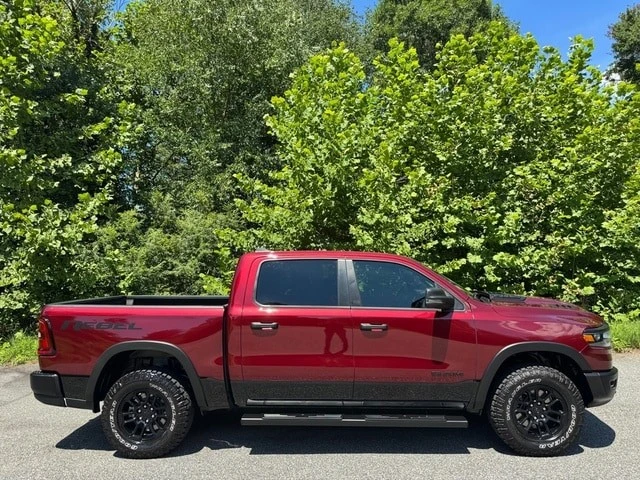 2025 Ram 1500 2nd Gen - Image 5 of 31