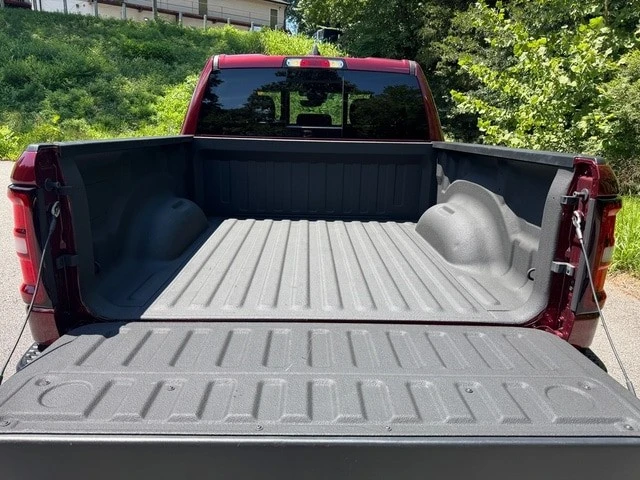 2025 Ram 1500 2nd Gen - Image 8 of 31