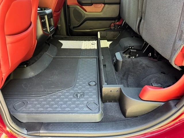 2025 Ram 1500 2nd Gen - Image 16 of 31