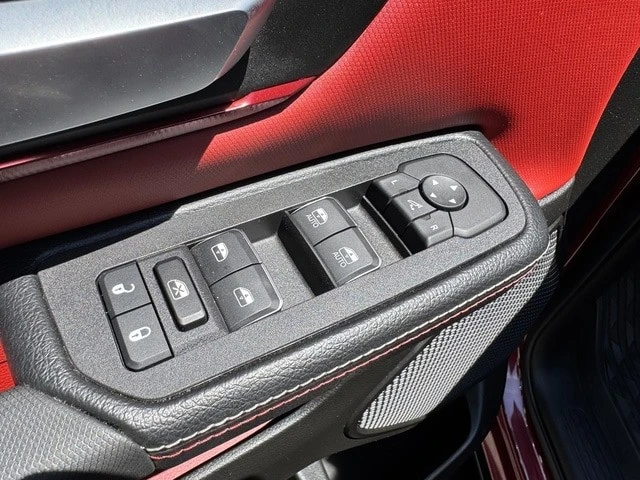 2025 Ram 1500 2nd Gen - Image 13 of 31