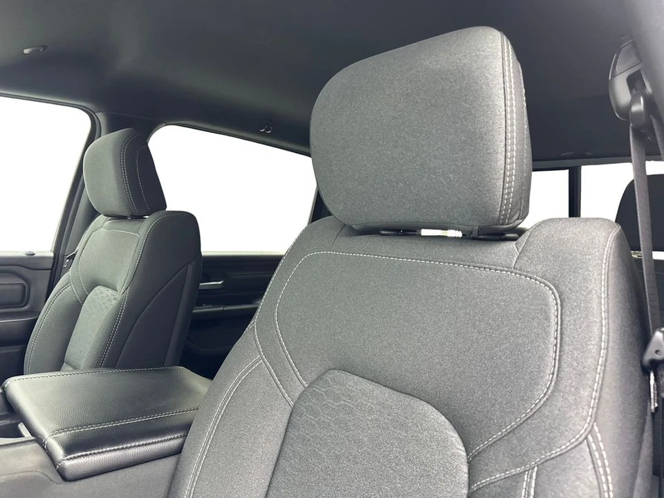 2025 Ram 1500 2nd Gen - Image 28 of 31