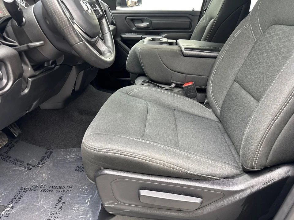 2025 Ram 1500 2nd Gen - Image 27 of 31