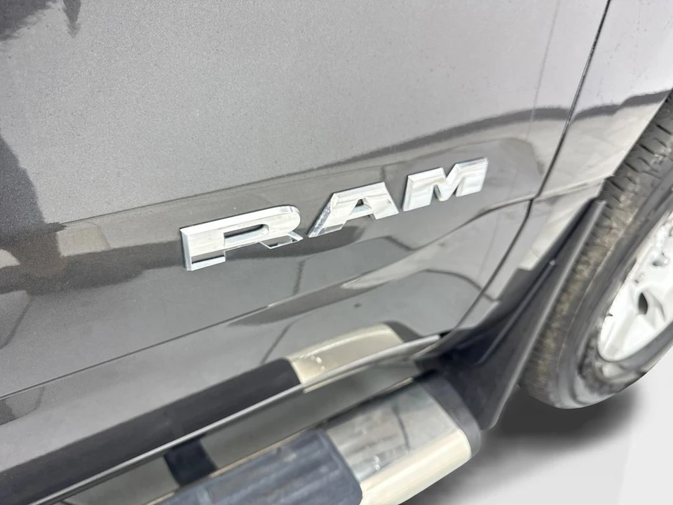 2025 Ram 1500 2nd Gen - Image 24 of 31