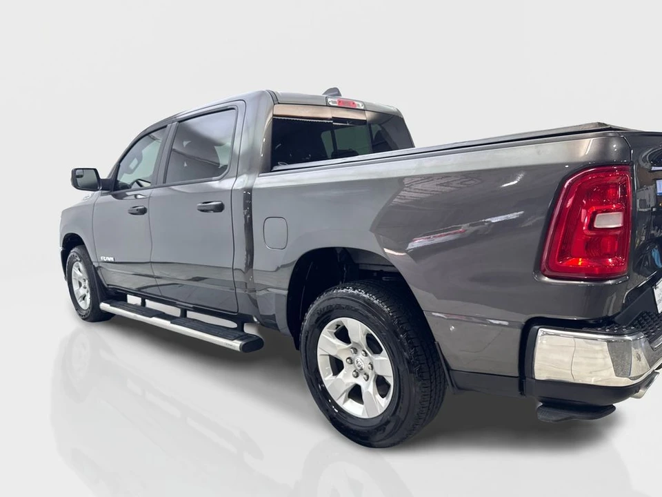 2025 Ram 1500 2nd Gen - Image 14 of 31