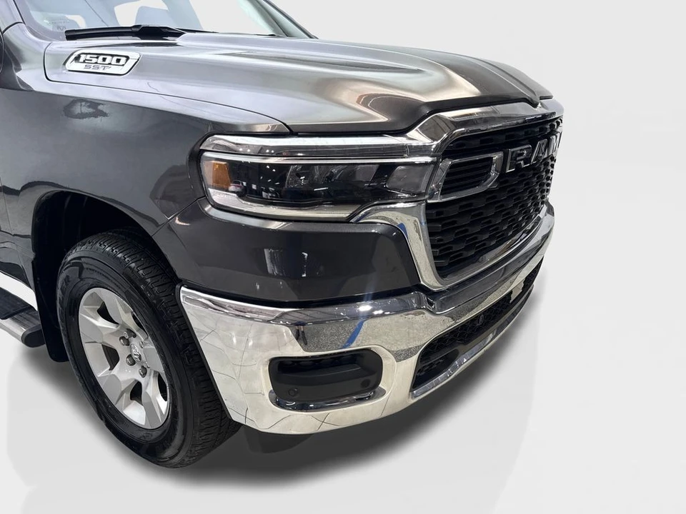 2025 Ram 1500 2nd Gen - Image 17 of 31